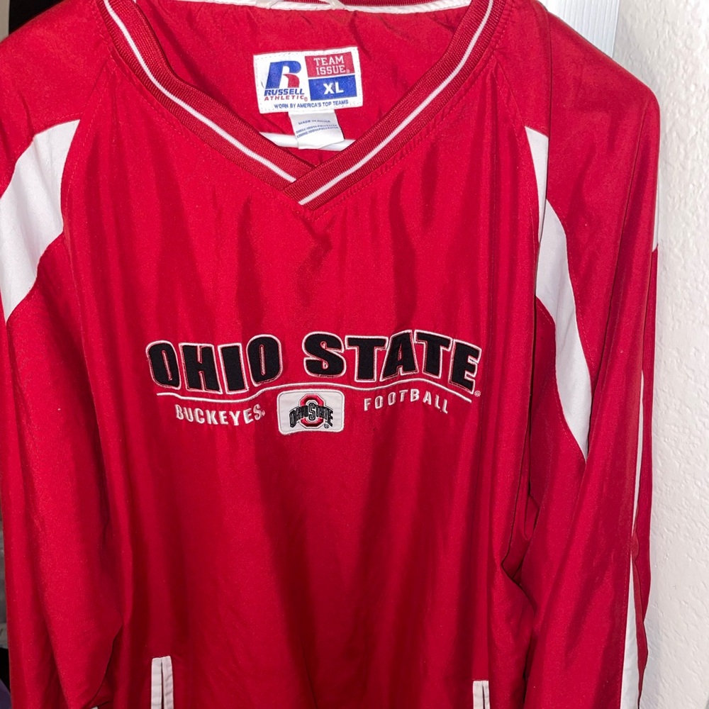Vintage OSU Football pullover size xl In Men’s rip on the side used